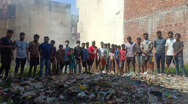 You are currently viewing पार्षद से न सुलझी इलाके की समस्याएं