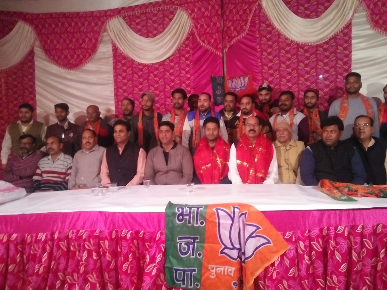 You are currently viewing MLA रिंकू के घर के नजदीक बीजेपी ने झोंकी ताकत. कांग्रेस को कमजोर करने के लिए उठाया ये कदम
