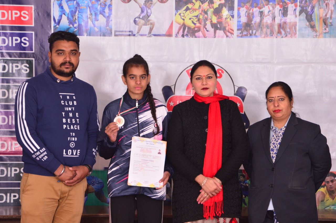 You are currently viewing डिप्स स्कूल भोगपुर की पलविंदर कौर ने नेशनल वुशो चैंपियनशिप में रजत पदक जीत स्कूल का नाम किया रोशन
