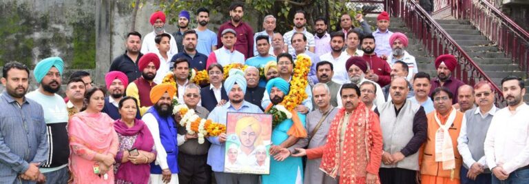 Read more about the article जनजागृति मंच ने मनाया शहीद भगत सिंह का शहीदी दिवस, जालंधर पहुंचे शहीद भगत सिंह के दोहते सुखजिंदर सिंह संघा ने की ज्योति प्रज्वलित