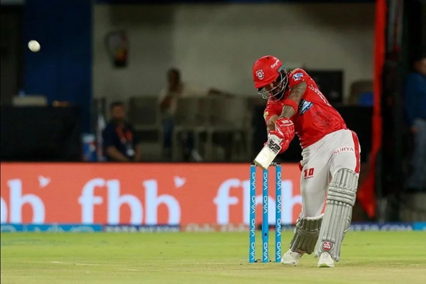 Read more about the article IPL 2019: गेल-राहुल ने की धमाकेदार बल्लेबाजी, पंजाब ने मुंबई को 8 विकेट से हराया