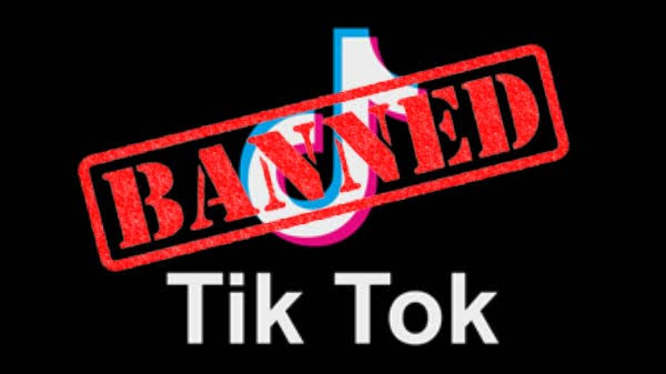 You are currently viewing इस वजह से भारत में बैन हुआ TikTok, अब कोई नहीं कर पाएगा डाउनलोड, सुप्रीम कोर्ट के आदेश के बाद गूगल ने प्ले स्टोर से हटाया टिकटॉक