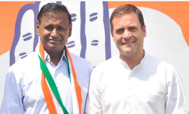 Read more about the article भाजपा के नाराज सांसद उदित ने थामा ‘हाथ’ राहुल ने दिलाई सदस्यता