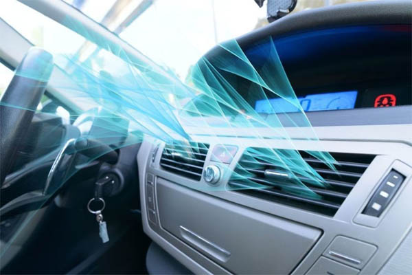 You are currently viewing सावधान! कार में लगा AC भी साबित हो सकता है जानलेवा, जानें कारण
