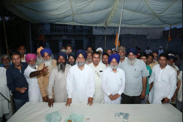 Read more about the article ਕਾਂਗਰਸ ਜੋ ਮਰਜ਼ੀ ਕਰ ਲਵੇ, ਰਾਹੁਲ ਦੇ ਹੱਥਾਂ ‘ਚ ਤਾਂ ‘ਪ੍ਰਧਾਨ ਮੰਤਰੀ ਵਾਲੀ ਲਕੀਰ ਹੀ ਨਹੀਂ’: ਡਾ. ਅਟਵਾਲ