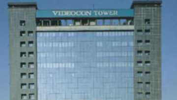 You are currently viewing वीडियोकॉन टॉवर की 10वीं मंजिल पर शीशे की सफाई कर रहे दो युवक गिरे, मौत