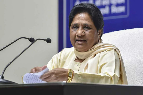 Read more about the article राजस्थान में मायावती को बड़ा झटका, इस वजह से बसपा के सभी 6 विधायक कांग्रेस में हुए शामिल