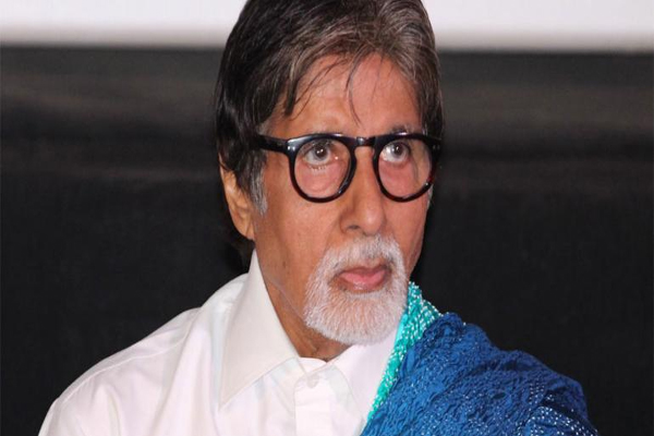 You are currently viewing अमिताभ बच्चन का कौन सा धर्म? जानिए क्या दिया जवाब
