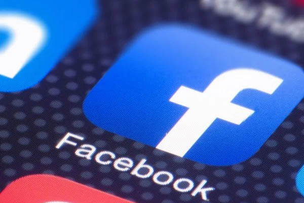 You are currently viewing विज्ञापन देने वाली 70 लाख कंपनियों के डाटा में सेंध लगा रहा Facebook, इस देश ने शुरु करवाई जांच- लग सकता है सैकड़ों करोड़ का जुर्माना