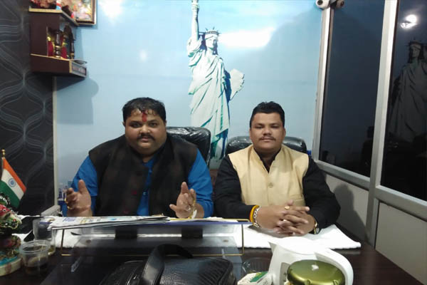 Read more about the article जेलों में बन्द पुलिसकर्मियों की रिहाई के लिए निशांत शर्मा और इशांत शर्मा करेंगे हस्ताक्षर अभियान की शुरुआत