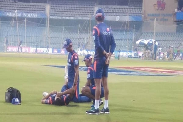 You are currently viewing दिल्ली टी-20 से पहले टीम इंडिया के लिए बुरी खबर, जांघ पर बॉल लगने से चोटिल हुआ ये खिलाड़ी