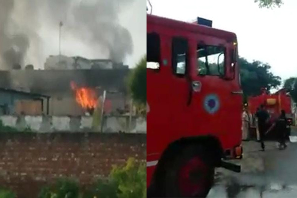 You are currently viewing जालंधरः हाई ग्रेड फर्नीचर शॉप में लगी भयानक आग, करोड़ों रुपए का सामान जलकर राख