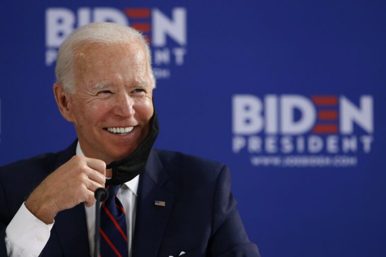 Read more about the article सत्ता संभालते ही एक्शन में Joe Biden, क्लाइमेट चेंज समेत बदले ट्रंप के ये बड़े फैसले