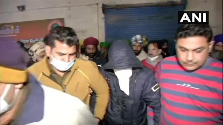 Read more about the article 60 दंगाईयों ने 26 जनवरी को पुलिस की वर्दी पहनकर ट्रैक्टर परेड में किसानों पर चलानी है गोलियां,  4 किसान नेताओं की हत्या कर फैलाना है दंगा, पकड़े गए युवक ने किया बड़ी साजिश का खुलासा