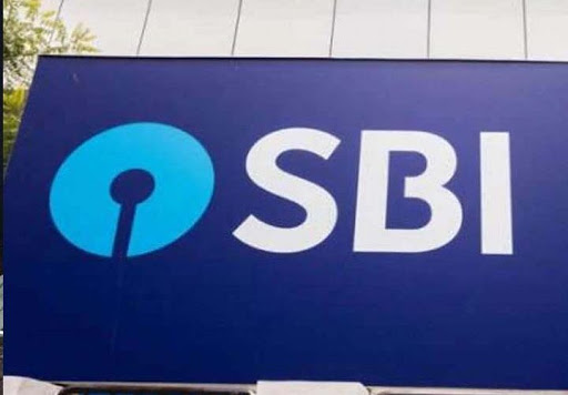 Read more about the article SBI ग्राहकों के लिए बड़ी खबर, अब भूलकर भी न करना ये गलती वरना बैंक लगाएगा जुर्माना