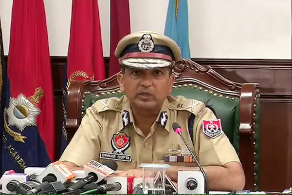 पंजाब पुलिस को बड़ी कामयाबी, ISI के लिए जासूसी करने वाले भारतीय सेना के दो  जवान गिरफ्तार- पाक को भेजे 900 खुफिया दस्तावेज - PLN - PUNJAB LIVE NEWS