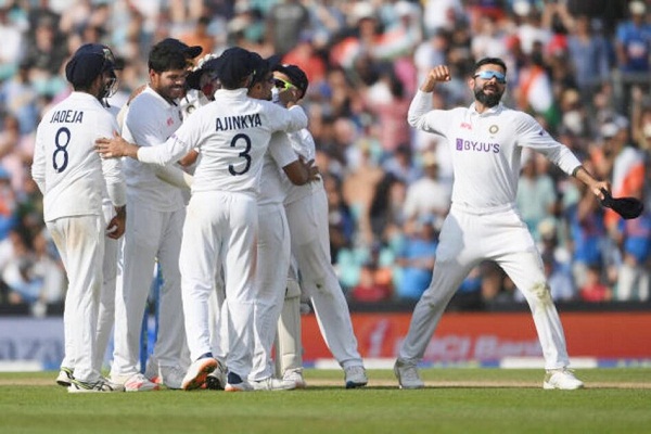 Read more about the article IND Vs ENG: विराट ब्रिगेड ने मैनचेस्टर टेस्ट खेलने से किया इनकार, इंग्लैंड को मिला वॉकओवर