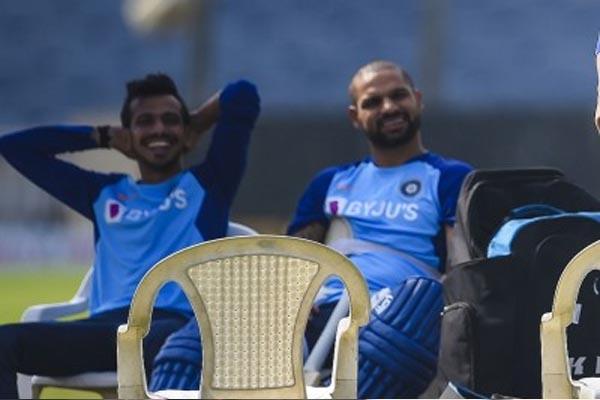 Read more about the article T20 वर्ल्ड कप में धवन-चहल समेत इन 5 खिलाड़ियों का कटा पत्ता, इन 15 धुरंधर खिलाड़ियों को मिली टीम में जगह, धोनी को मिली ये बड़ी जिम्मेदारी