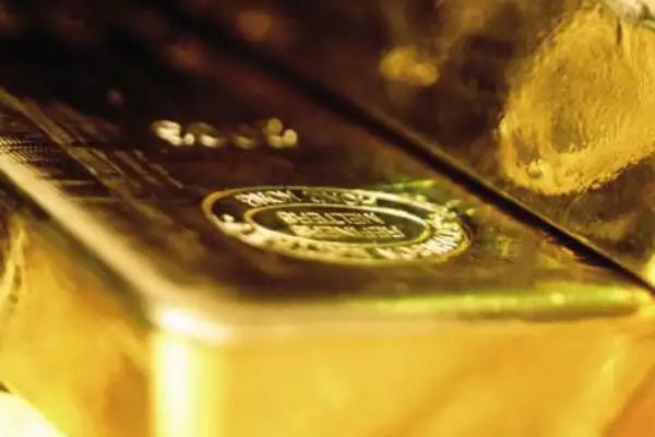 Read more about the article पेट में 42 लाख का सोना छिपाकर ले जा रहा था यात्री, एयरपोर्ट पर इस तरह पकड़ा गया