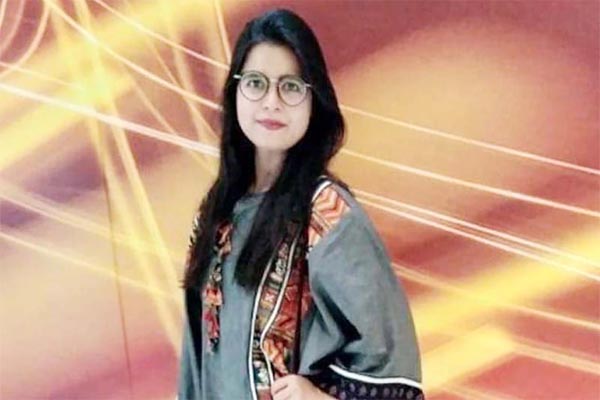 Read more about the article पाकिस्तान में इस हिन्दू लड़की ने रचा इतिहास, उपलब्धि जान बिना तारीफ किए नहीं रह पाएंगे आप