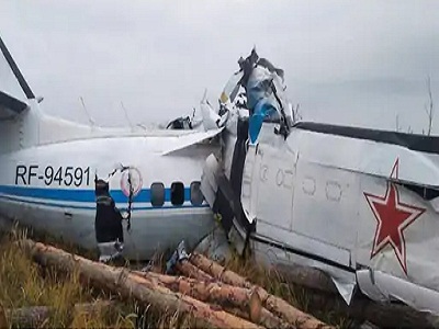 You are currently viewing रूस में बड़ा हादसा : यात्रियों से भरा एल-410 विमान दुर्घटनाग्रस्त, 16 लोगों की मौत- 7 घायल