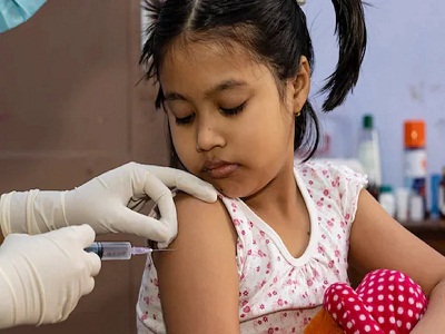 You are currently viewing Good News : अब 2 से 18 साल के बच्चों की भी होगी वैक्सीनेशन, सरकार ने कोवैक्सीन को दी मंजूरी