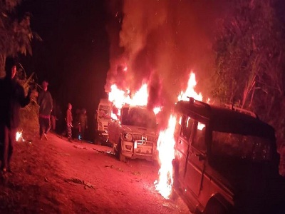Read more about the article नागालैंड में सुरक्षाबलों ने उग्रवादी समझकर ग्रामीणों पर बरसाईं गोलियां, 12 की मौत- भड़के लोगों ने सेना की गाड़ियां जलाई