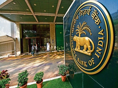 Read more about the article रोजाना मिलेंगे 5000 रुपए..कर्जदारों के हित में RBI ने उठाया महत्वपूर्ण कदम