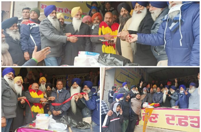 You are currently viewing ਬਲਦੇਵ ਸਿੰਘ ਖਹਿਰਾ – ਅਸੀਂ ਸਾਥ ਦਿਆਂਗੇ ਤੇਰਾ…  ਤੇਜ਼ ਬਾਰਿਸ਼ ਵੀ ਨਹੀਂ ਰੋਕ ਸਕੀ ਬਲਦੇਵ ਸਿੰਘ ਖਹਿਰਾ ਦਾ ਚੋਣ ਪ੍ਰਚਾਰ!! ਅੱਪਰਾ ਵਿੱਖੇ ਖੋਲਿਆ ਅਕਾਲੀਦਲ-ਬਸਪਾ ਦਾ ਚੋਣ ਦਫ਼ਤਰ