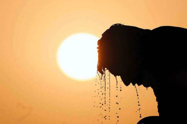 Read more about the article Weather Update: पंजाब, हरियाणा में गर्मी का कहर, आने वाले दिनों में 40 से 41 डिग्री होगा तापमान