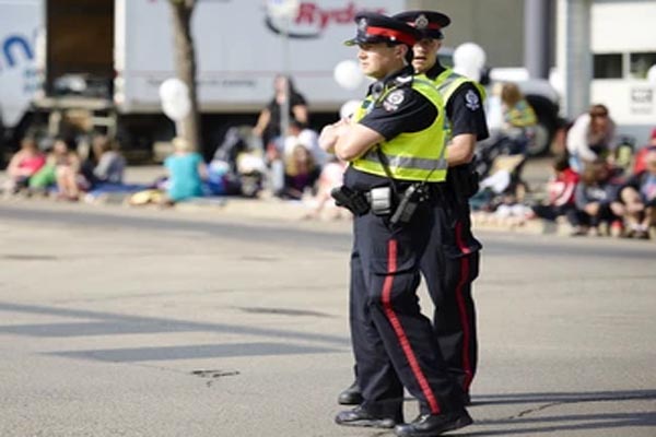 Read more about the article शर्मनाक: कनाडा में कार चोरी करने वाले 47 पंजाबी गिरफ्तार, पुलिस ने बरामद की 17 करोड़ की 556 गाड़ियां
