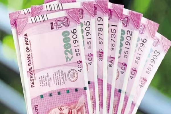 Read more about the article ध्यान दें! डाकघर में 2000 रुपए के नोट नहीं बदल सकेंगे, लेकिन जमा जरूर करा सकेंगे