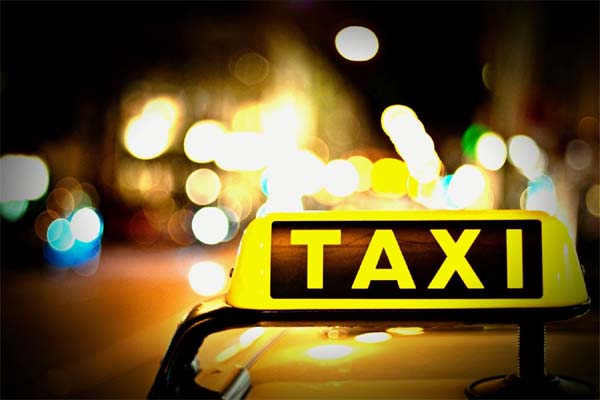 Read more about the article ज्यादा पी ली तो मिलेगी मुफ्त टैक्सी, ‘पियक्कड़ों’ के लिए सरकार ने शुरू की नई योजना
