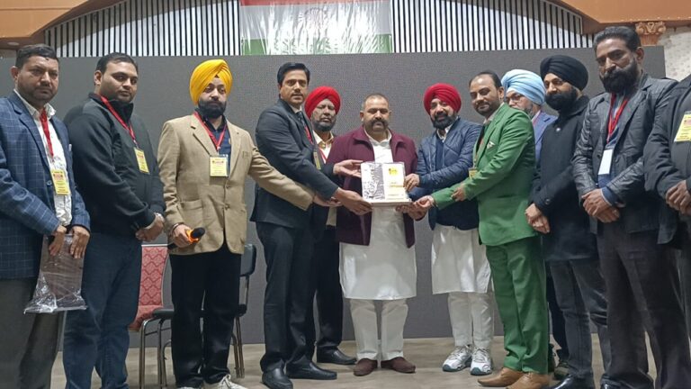 Read more about the article Digital Media Association की Training Workshop में पहुंचे MP सुशील रिंकू, बोले: पत्रकारों के लिए DMA कर रही प्रशंसनीय कार्य