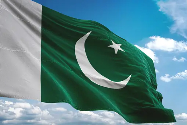 Read more about the article पाकिस्तान को मिला नया प्रधानमंत्री, जानें किसके हाथों में गई कमान