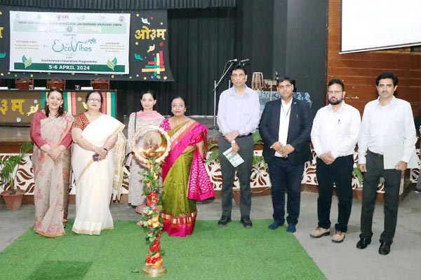 Read more about the article HMV में वातावरण महाकुंभ इकोवाइब्स का आगाज, युवाओं में पर्यावरण के प्रति जागरूकता पैदा करना था उद्देश्य