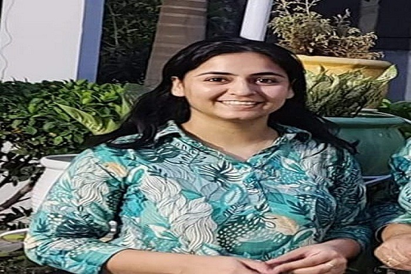 Read more about the article पंजाब से दुखद खबर, इंटर्नशिप कर रही MBBS डॉक्टर ने समाप्त की जीवन लीला, फंदे से लटकी मिली लाश