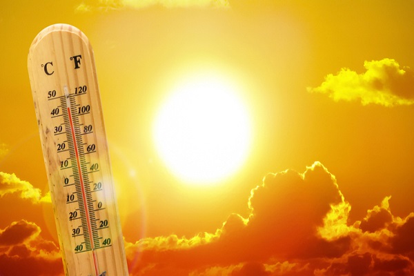Read more about the article अब पंजाब के लोगों को गर्मी करेगी परेशान, आने वाले दिनों में बढ़ेगा तापमान; मौसम विभाग ने जारी किया अलर्ट