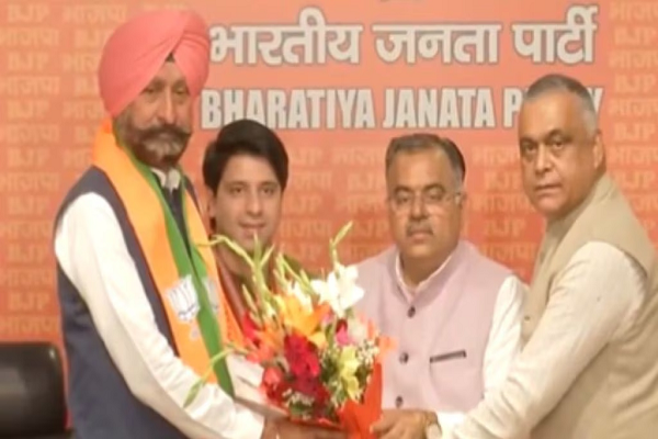 Read more about the article PLN की ख़बर पर लगी मोहर, पूर्व विधायक जगबीर सिंह बराड़ हुए BJP में शामिल, आम आदमी पार्टी को लगा बड़ा झटका