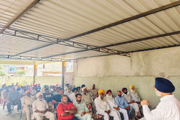 Read more about the article Ex MLA ਜਥੇਦਾਰ ਵਡਾਲਾ ਨੇ ਕੀਤੀ ਪਿੰਡ ਉਪਲ ਜਗੀਰ ਵਿਖੇ ਮਹਿੰਦਰ ਸਿੰਘ ਕੇ.ਪੀ ਜੀ ਦੇ ਹੱਕ ਵਿੱਚ ਭਰਵੀਂ ਚੋਣ ਮੀਟਿੰਗ