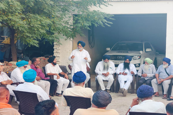 Read more about the article ਆਪ ਸਰਕਾਰ ਤੇ ਬਰਸੇ Ex MLA ਜਥੇਦਾਰ ਵਡਾਲਾ, ਬੋਲੇ- ਆਦਮੀ ਪਾਰਟੀ ਨੇ ਗਰੀਬਾਂ ਦਾ ਮਾਰਿਆ ਹੱਕ, 2500 ਪੈਨਸ਼ਨ ਅਤੇ 51000 ਸ਼ਗਨ ਸਕੀਮ ਦਾ ਲਾਈਆਂ ਝੂਠਾ ਲਾਰਾ