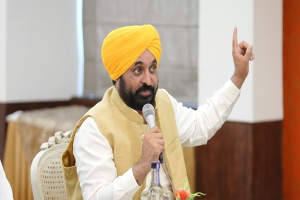You are currently viewing आज जालंधर आएंगे CM भगवंत मान, वेस्ट हलके में उपचुनाव को लेकर तैयार करेंगे चुनावी रणनीति; इतने बजे शुरु होगी बैठक