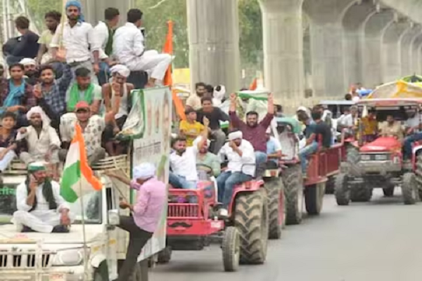 Read more about the article किसानों ने किया दिल्ली कूच का ऐलान, पंजाब के कई जिलों से किसानों का कारवां शंभू और खनौरी बॉर्डर के पास पहुंचना शुरु