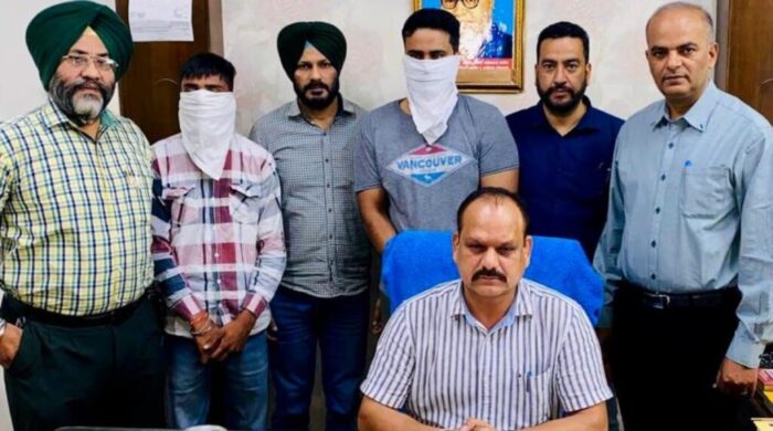 You are currently viewing खाकी फिर हुई कलंकित : फगवाड़ा में 50,000 रुपए रिश्वत लेता SHO और उसका साथी विजिलेंस ने किया रंगे हाथों गिरफ्तार