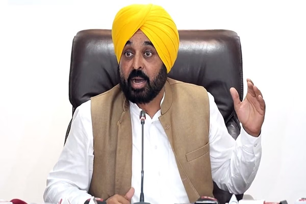 You are currently viewing Good News: पंजाब सरकार ने इस बैंक के ग्राहकों को दी बड़ी सौगात