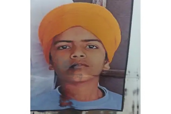 You are currently viewing पंजाब में 14 वर्षीय छात्र लापता, स्कूल के बाद नहीं लौटा घर, CCTV में आखिरी बार अकेला जाता हुआ कैद