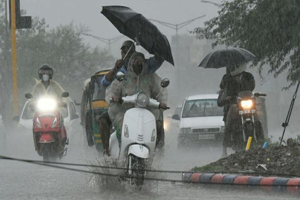 Read more about the article Weather Update: पंजाब में लगातार 3 दिन बारिश! मौसम विभाग ने जारी किया अलर्ट