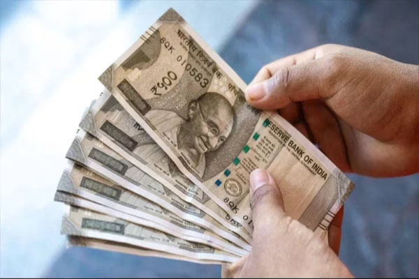 Read more about the article Good News: अब UPI और ATM से भी निकाल सकेंगे PF का पैसा, EPFO ने बताया कब से?