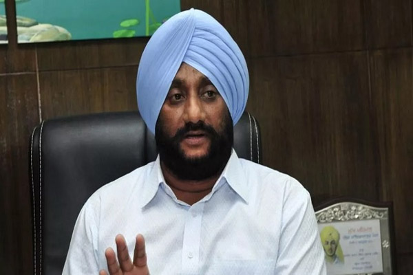 Read more about the article पंजाब में AAP विधायक के घर ED का छापा, 48,000 करोड़ रुपए के चिटफंड घोटाले से जुड़े तार