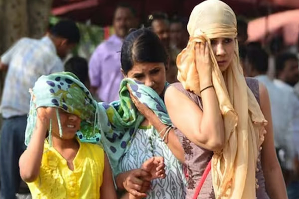Read more about the article पंजाब में अप्रैल की शुरुआत में ही भीषण गर्मी का सितम, पारा 33 डिग्री पार, स्वास्थ्य विभाग ने जारी की एडवाइजरी